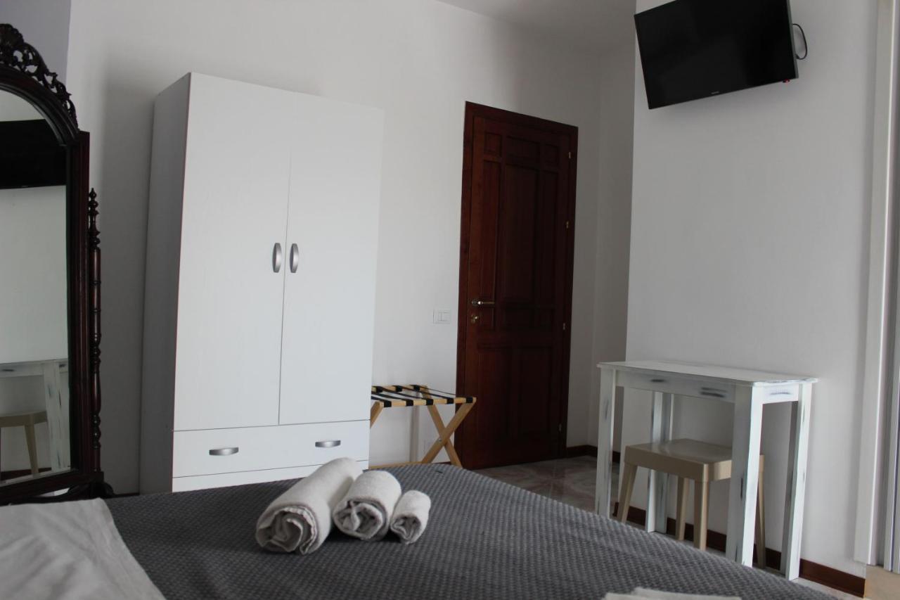 Casa Chiarenza 호텔 카스텔라마레델골포 외부 사진